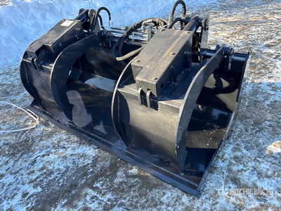 2025 Skyway BSSHG-2100 68 in ملقط للسكيد ستير (Unused)