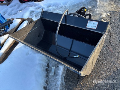 2026 GIYI GY-D5T 36 in Tilting Cazo para excavadora - Fits Cat (Unused)