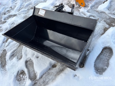 2026 GIYI GY-D5T 36 in Tilting Cazo para excavadora - Fits Cat (Unused)