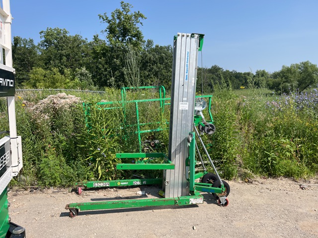 2016 Genie SLC-24 Material Hoist