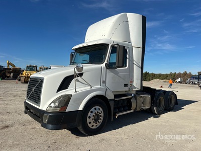 2012 Volvo VNL 6x4 T/A Day Cab Truck Tractor