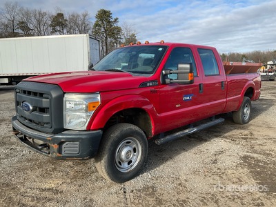 2013 Ford F-350 4x4 Crew Cab Pick-up