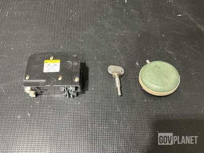 (8) Circuit Breakers, (9) Antennas, (29) Thumbscrews & Assorted Items