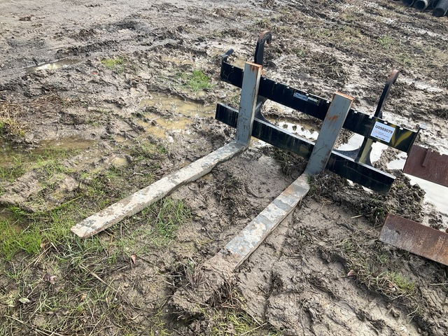 62 in Wheel Loader Forks