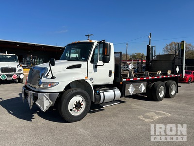 2019 International 4400 6x4 Cylinder Pallet Flatbed Truck