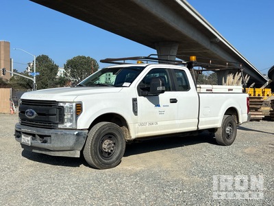 2018 Ford F-250 XL 4x2 Extended Cab Pickup