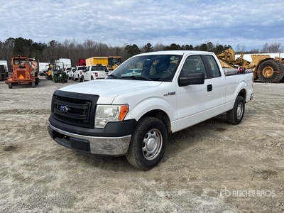 2014 Ford F-150 XL 4x2 Extended Cab Pickup