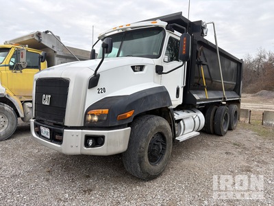 2015 Cat CT660 6x4 Tipper Truck