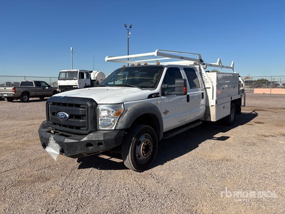 2011 Ford F-550 XL 4x2 Crew Cab Flatbed Truck