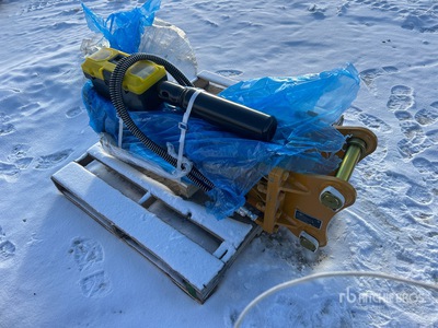 2026 GIYI GY-SB45 26 in Silent Hydraulic Breaker (Unused)