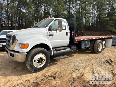 2011 Ford F-750 XL 6x2 Flatbed Truck