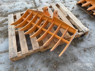 2026 GIYI 38 in Excavator Rake - Fits Cat 303 (Unused)