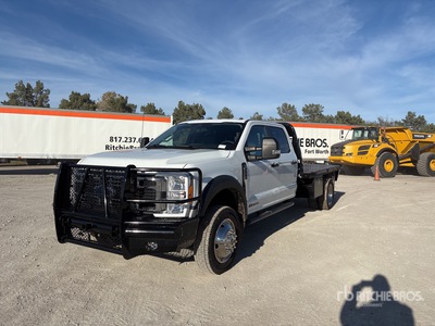 2023 Ford F-550 4x4 Crew Cab Flatbed Truck