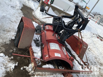 Hiniker Hydraulic 7 ft 6 in Snow Plow