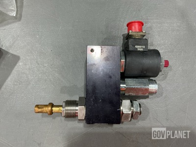 North American Controls 10670 Flow Control Thermostat