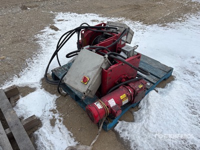 Quantity of (2) Thern  4WS3M10 Material Hoist