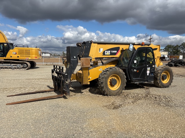 2019 Cat TL1055D Telehandler