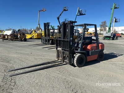 Toyota 52-6FGU35 7000 lb Forklift