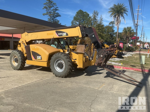 MANIPULADOR 2019 CATERPILLAR