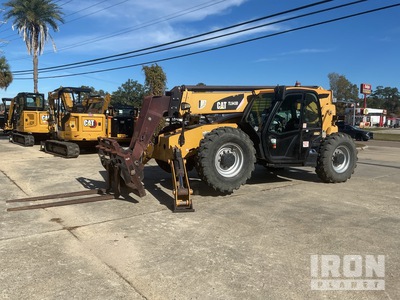 2019 Cat TL943D を見 Telehandler