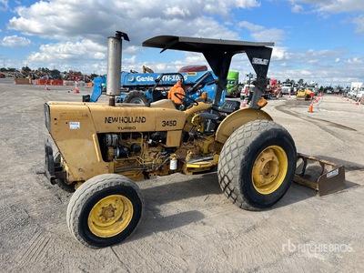 2000 New Holland 345D Ciągnik 2WD