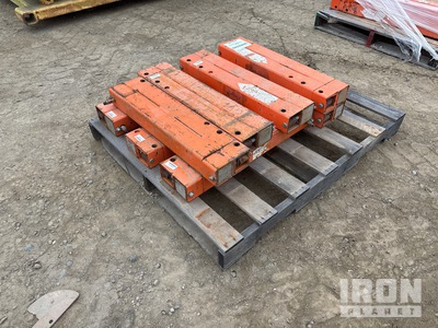Qty of 8 35 in - 53 in Aluminum Quik Box Struts
