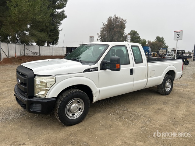 1FT8X3A66BEC94920 Ford F-350 Photo 1