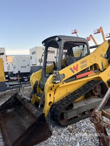 Wacker Neuson ST31 を見 Compact Track Loader