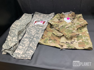 (2) Extreme Cold Weather Parkas & Assorted Items