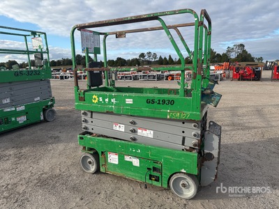 2016 Genie GS1930 Electric Scissor Lift