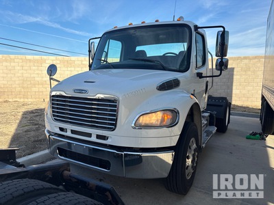2013 Freightliner M2 106 4x2 S/A Day Cab Truck Tractor