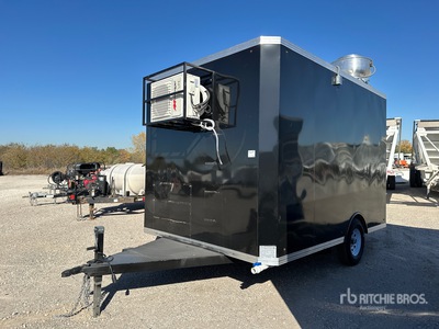 2025 R & S 9 ft 7 in S/A Remolque de Comida