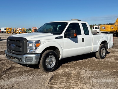 2016 Ford F-250 XL 4x2 Extended Cab Pick Up