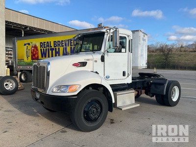 2014 Peterbilt 337 4x2 Tracteur routier
