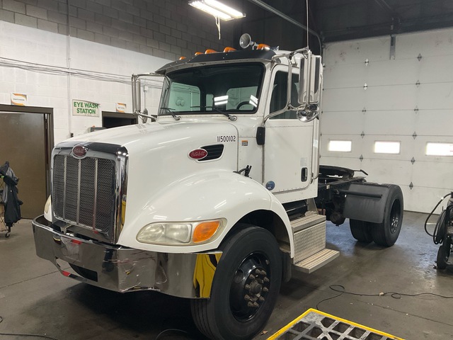 2015 Peterbilt 337 4x2 S/A Day Cab Truck Tractor