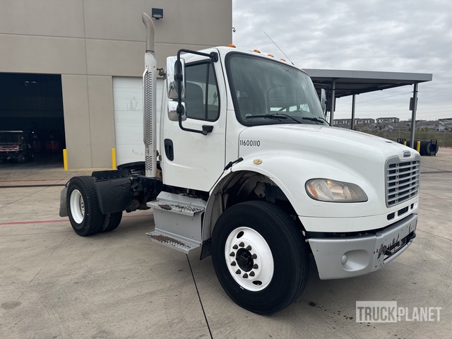 CAMIóN 2016 FREIGHTLINER
