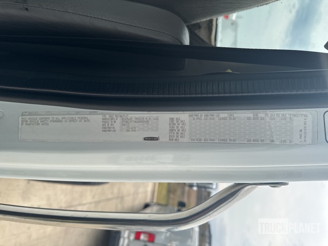 CAMIóN 2016 FREIGHTLINER