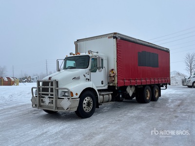 2004 Kenworth T300 6x4 Planen-Lkw