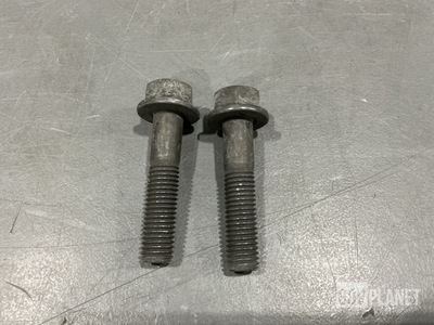 (677) Oshkosh 111318A Hexagon Head Cap Screws