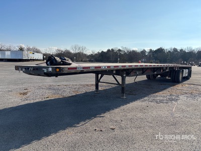 2013 Fontaine HCICF12WSA 48 ft T/A Spread Axle مقطورة مسطحة