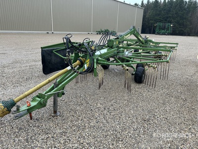 2010 Krone Swadro 710/26T Hay Rake