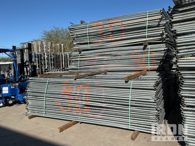 Quantity of Fencing Panels