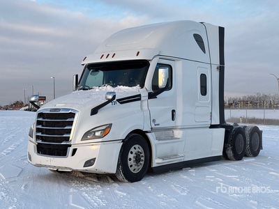 2023 Freightliner Cascadia 126 6x4 Ciągnik siodłowy T/A z kabiną sypialną