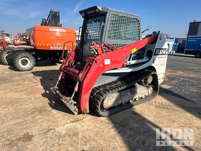 2019 (unverified) Takeuchi TL12R-2 Compact Track Loader