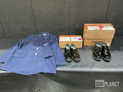 (9) Pairs of Men’s Shoes, (6) Pairs of Women’s Shoes & Assorted Items