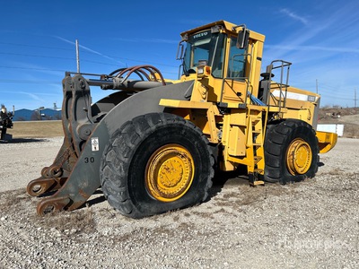 2001 Volvo L330D Wheel Loader