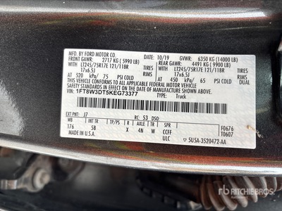 2019 Ford F-350 4x4 Crew Cab Pickup