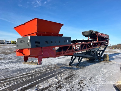 8036 36 in x 80 ft Portable Conveyor