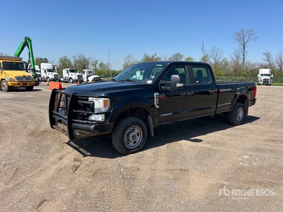 2020 Ford F-350 XL 4x4 Crew Cab Pickup
