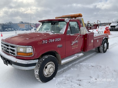 1997 Ford F-450 4x2 Tow Truck